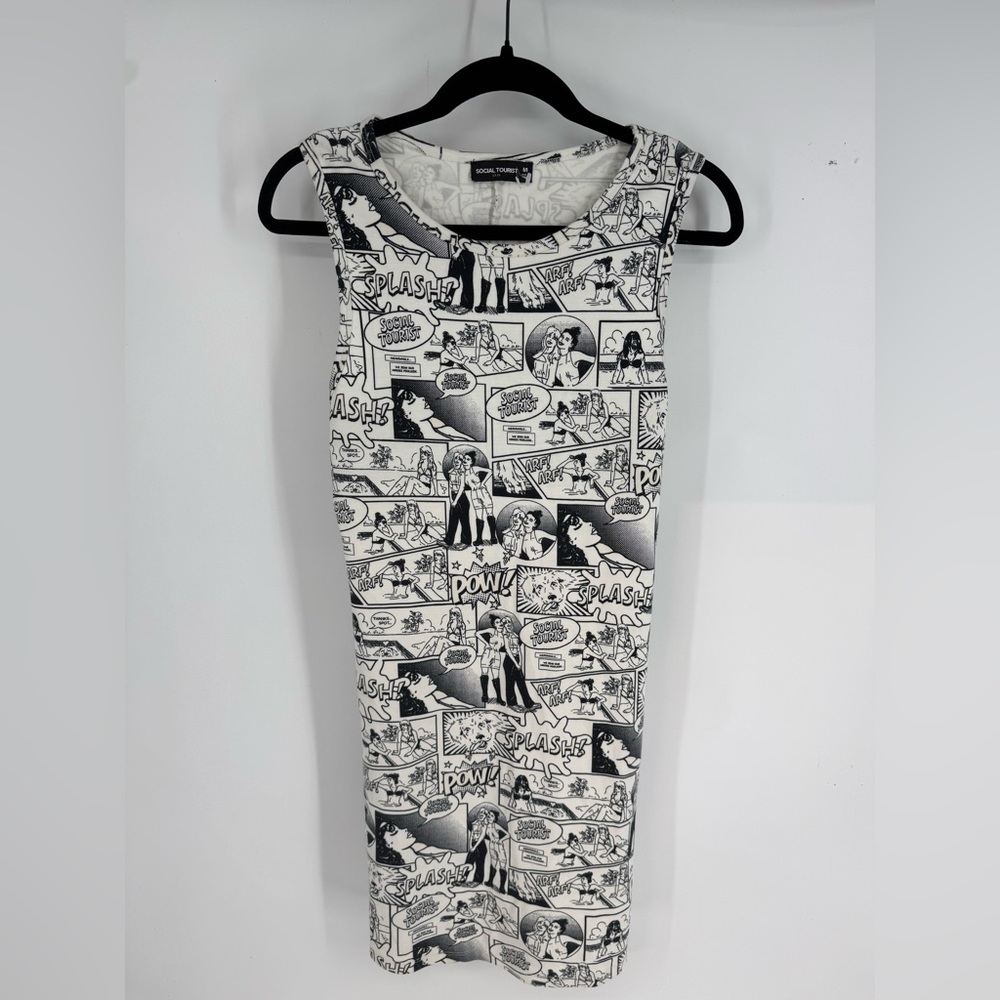 Hollister Social Tourist Artsy Cool Girl Comic Print Sleeveless Dress